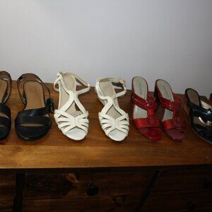 Four pairs women's used sandals - Natualizer & Sofft size 7 1/2 Medium